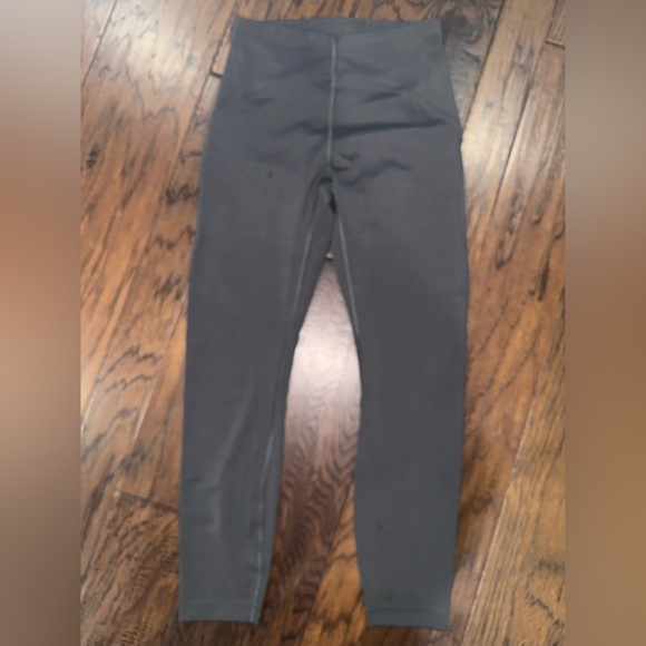 LuLulemon InStill High Rise Tight 25” Graphite Grey size 6 - Picture 1 of 4